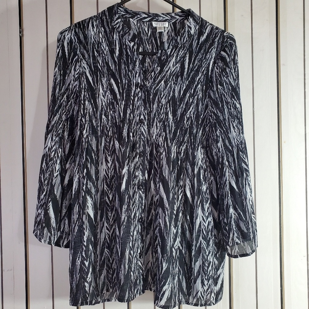 SPENSE Black and White Blouse